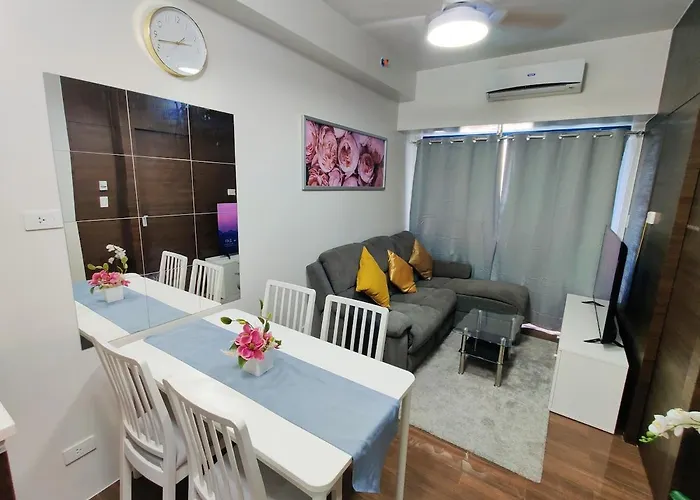 Stunning 2br In Air Residences Makati High Floor And Wfh With 300mbps Wifi Apartment