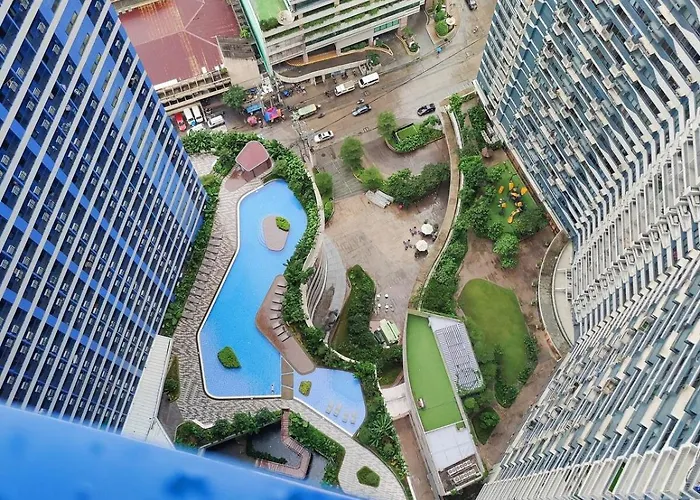 Apartment Stunning 2br In Air Residences Makati High Floor And Wfh With 300mbps Wifi *